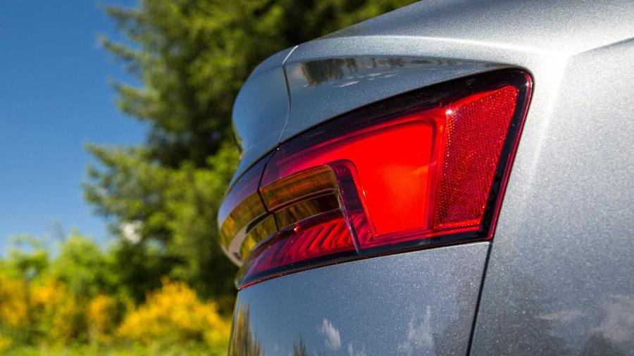 Детали экстерьера Audi A5 Sportback 2.0T Quattro 2017 года  (NA) (фото 29 из 32)